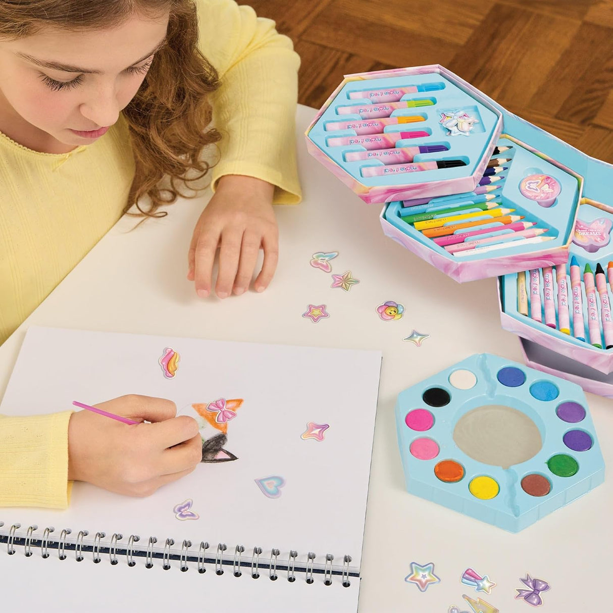 Make It Real Creative Heart Art Set - [1764]